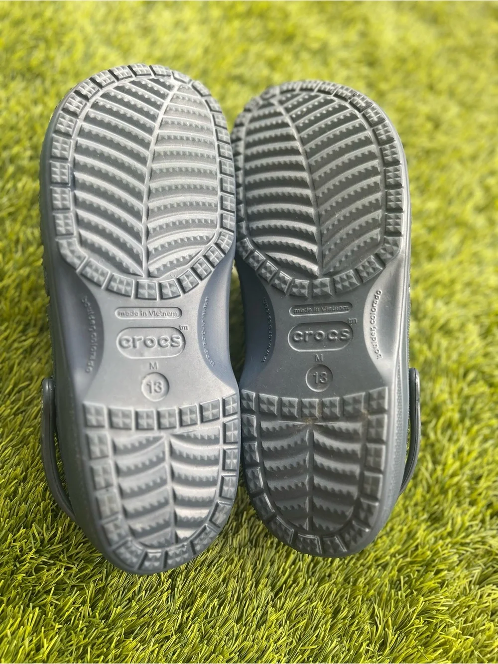 CROCS lightweight men’s